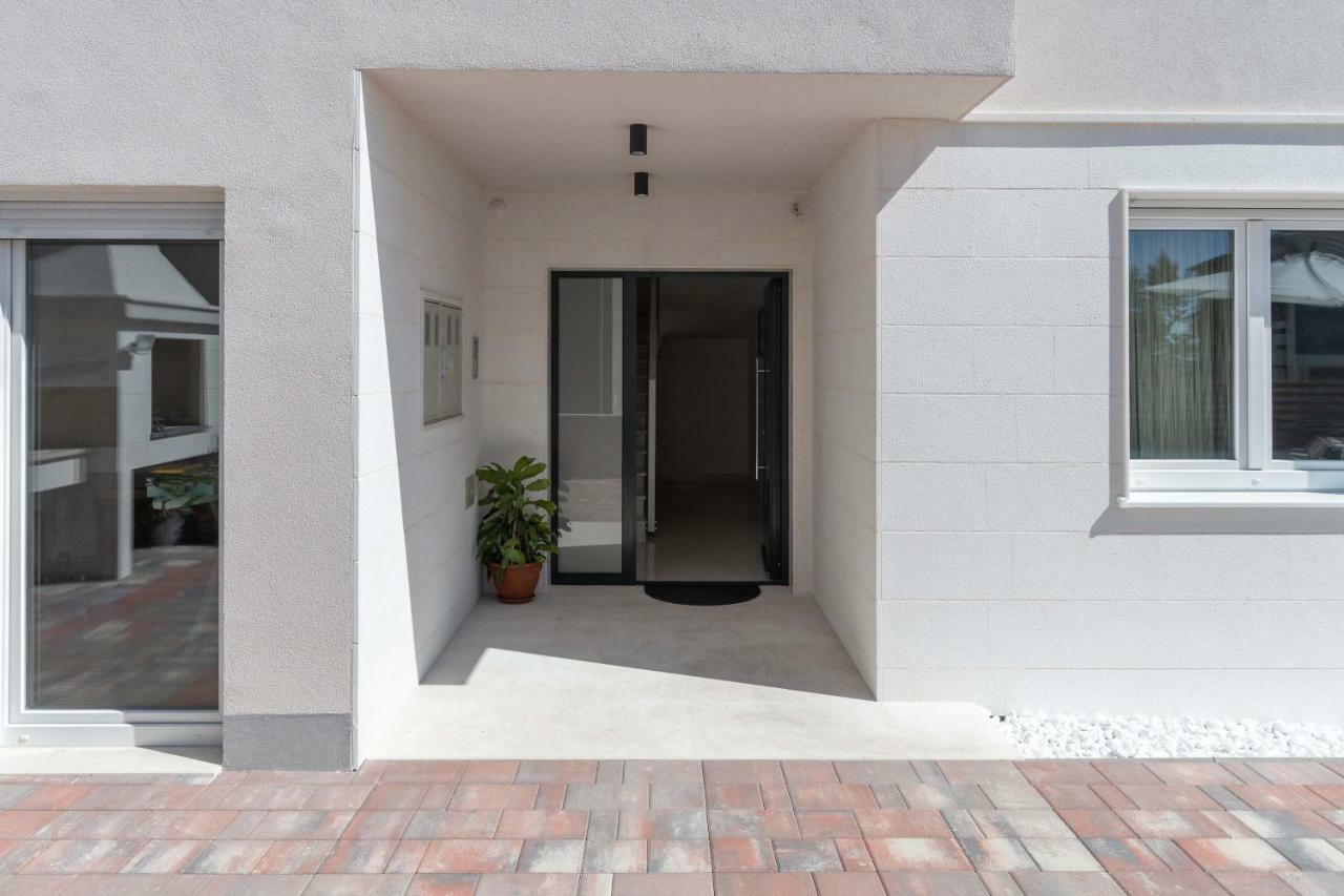 Apartment House Ivan John 珀德垂那 外观 照片